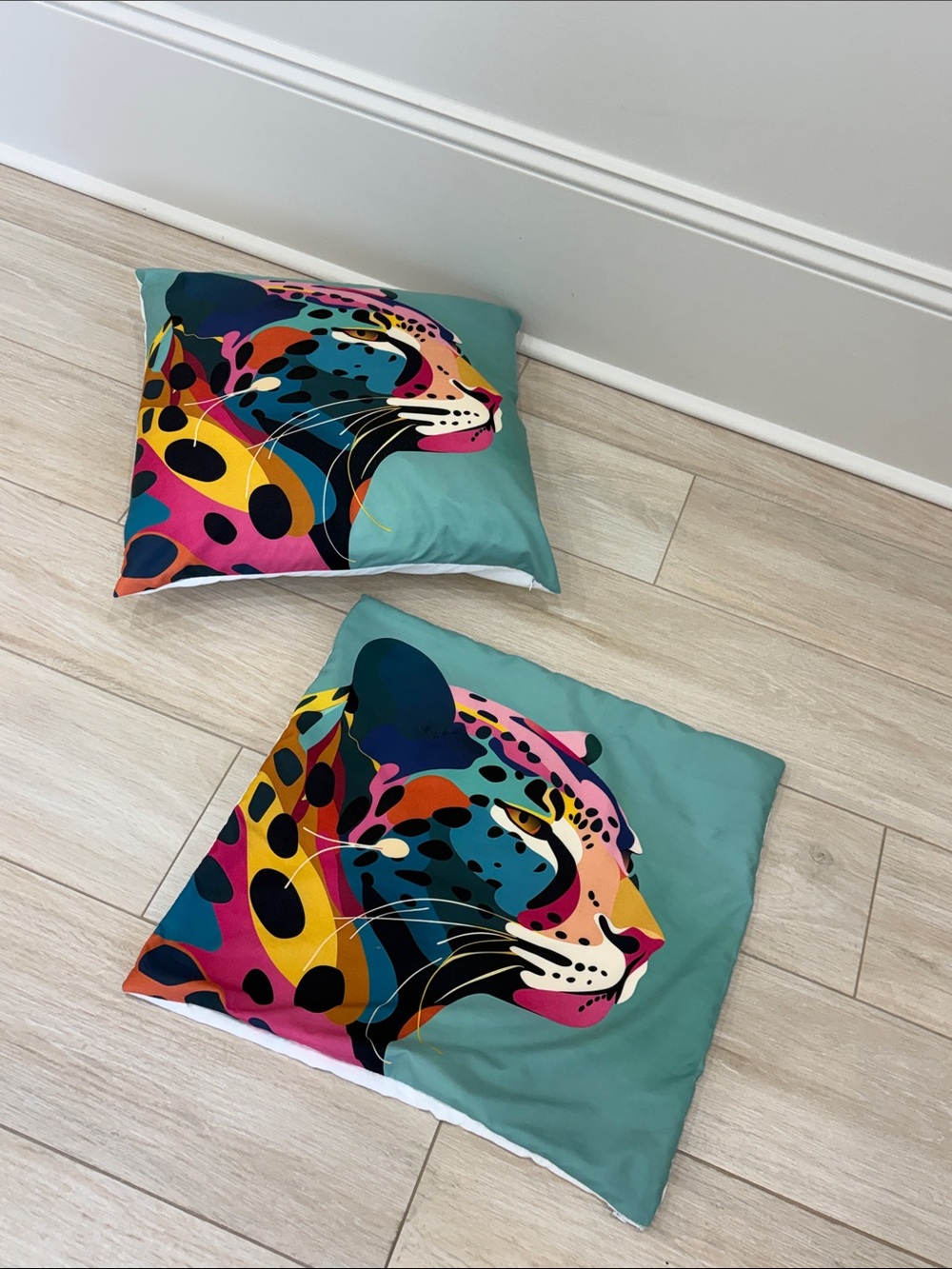 🧡Throw Pillow COVERS (2)